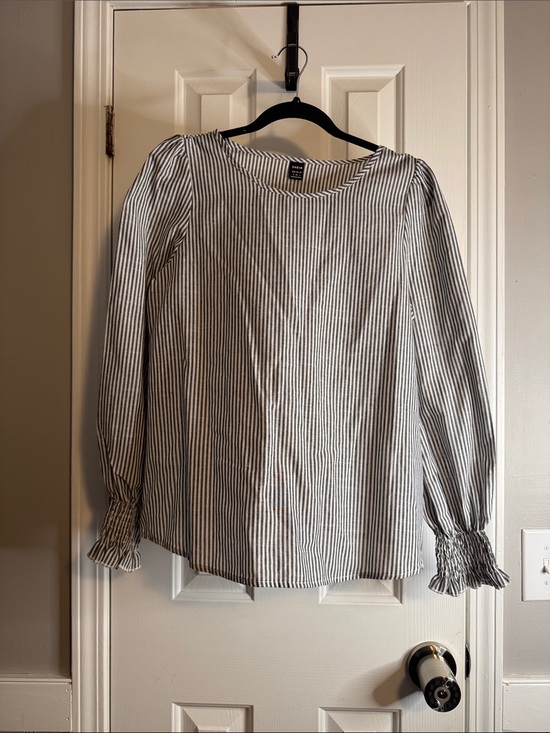 SHEIN Tops - SHEIN Black and White Striped Long-Sleeve Blouse (23)